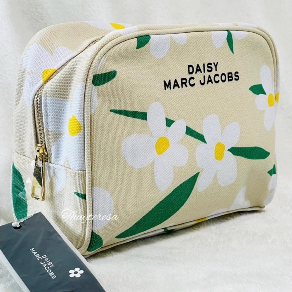 Marc Jacobs Cream Daisy Canvas Makeup Pouch